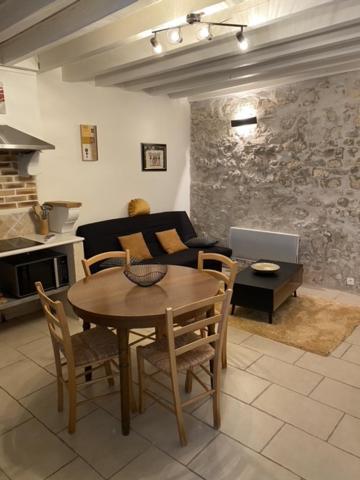 Vacances En Pouilly Fume Εξωτερικό φωτογραφία